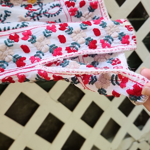 Johnny Was Embroidered Oversized Top ❤️ - Picture 4 of 9